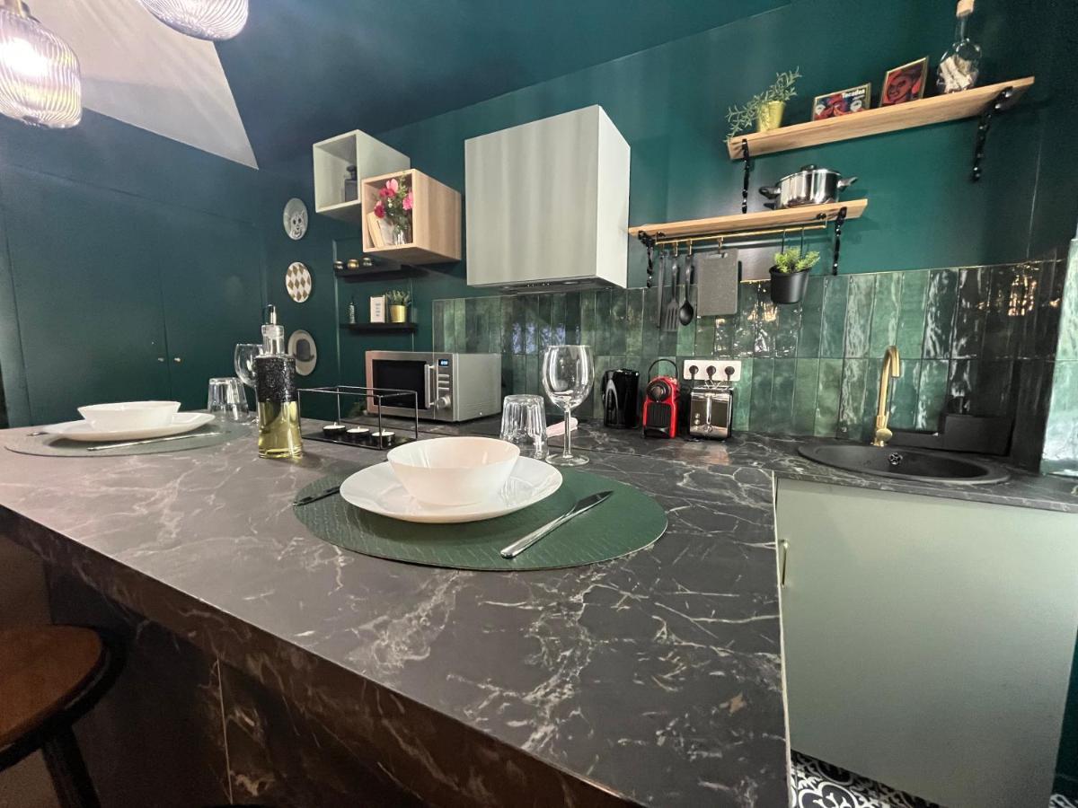 Le Speak Easy / Jacuzzi Et Sauna Apartment